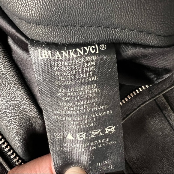 BLANK NYC Cargo Faux Leather Miniskirt 25 - Picture 11 of 11